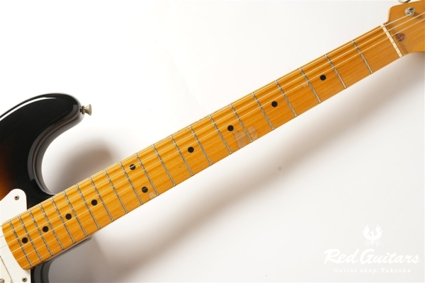 ST57-650 - 2 Tone Sunburst